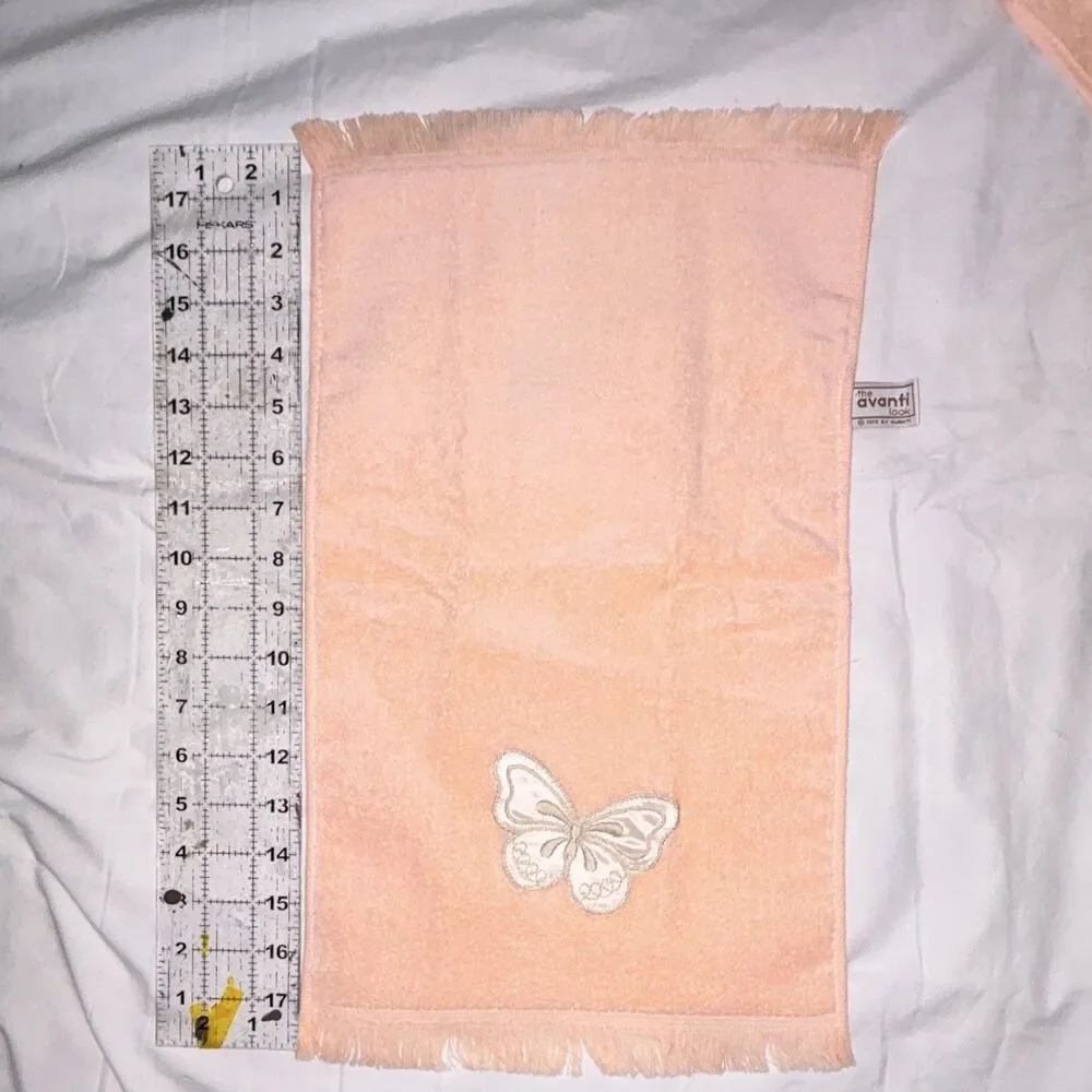 Avanti Peach Cotton Hand Towel Embroidered Butterfly Fringe 7x17 in